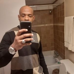 Meet your Posher, Bobby